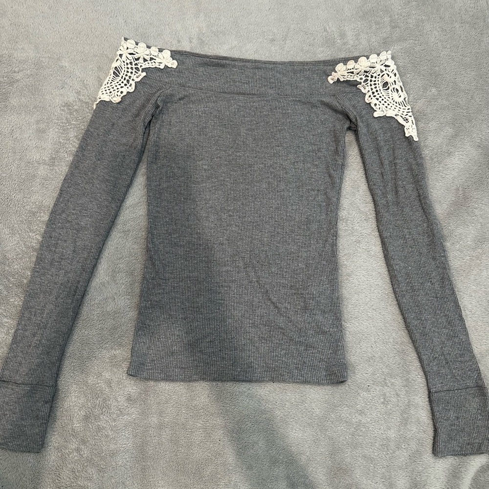 New! Hollister off the shoulder Charcoal Ribbed Sweater top